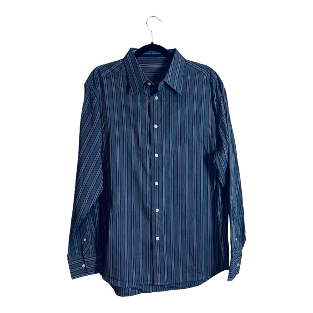 Robert Graham pinstripe button down dress shirt